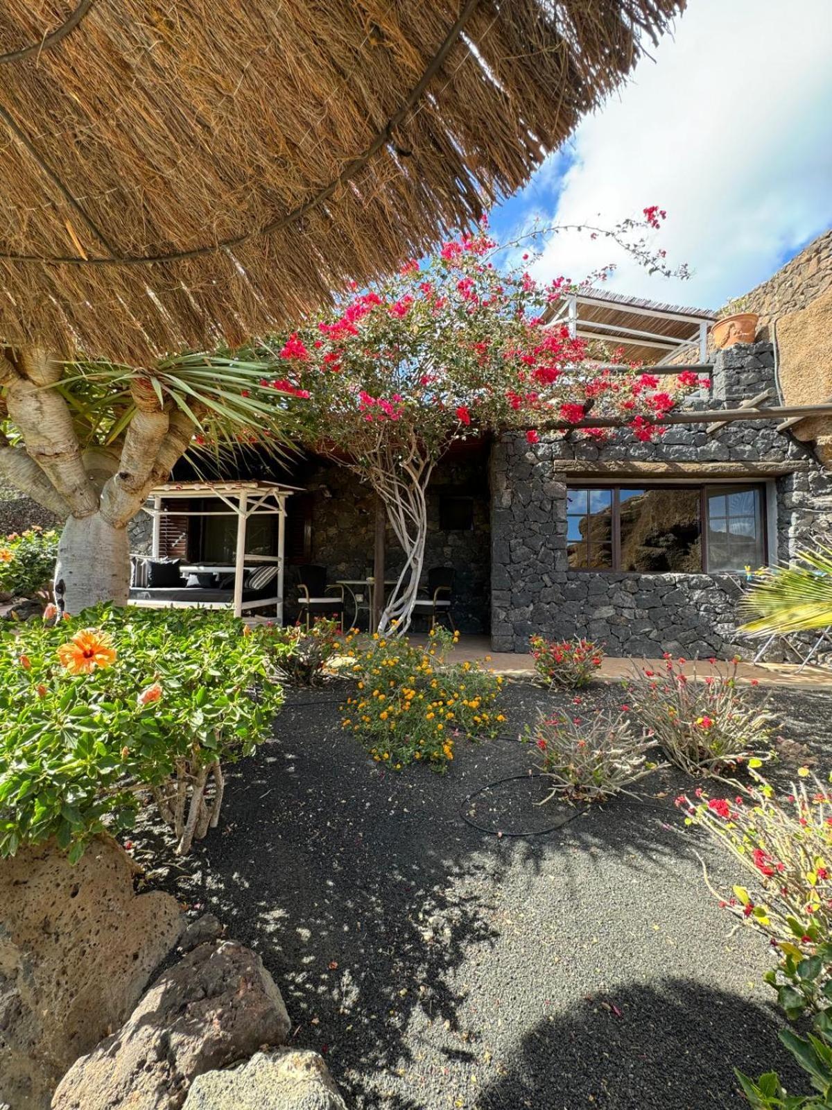 Castillo Lanzarote Villa Bailey - Luxury Villa - Pet Friendly With Heated Pool La Asomada  Eksteriør billede